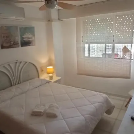 アパート Aquarium Park, 1ª Linea De Playa, Piscina Privada, Aire Acondicionado Y Wifi De Alta Velocidad カルプ